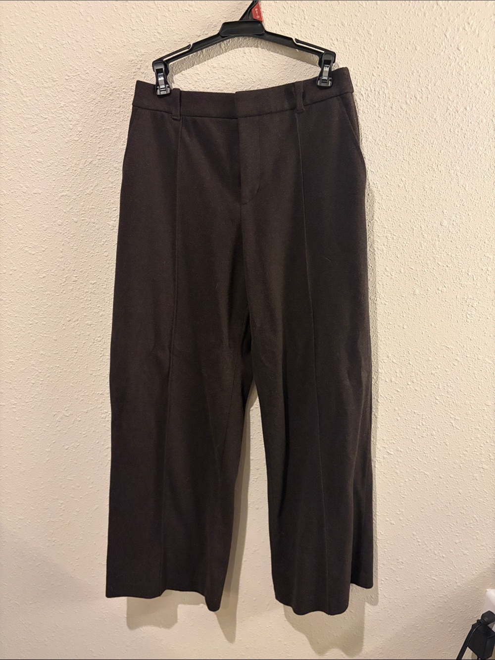Uniqlo’s Women’s Brushed Jersey Wide Pants